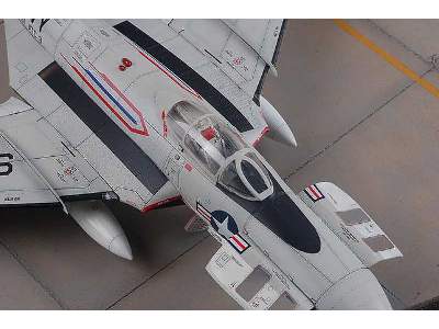 Grumman F9F-8 & F9F-8P - image 12