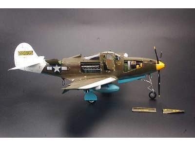 Bell P-39Q/N Airacobra - image 7