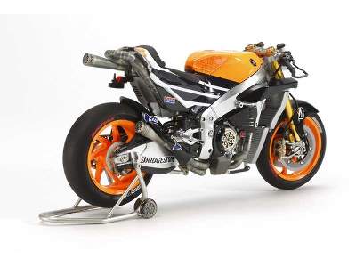 Repsol Honda RC213V'14 - image 3