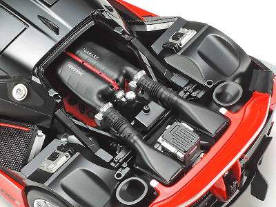 Ferrari FXX K  - image 5