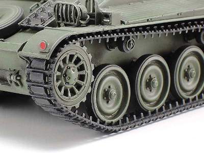 French Light Tank AMX-13 - image 7