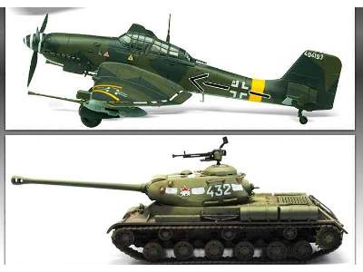 Junkers Ju 87 G-2 & JS-2 Soviet Tank - image 4