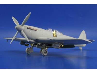 Spitfire Mk. XVI 1/48 - Italeri - image 8