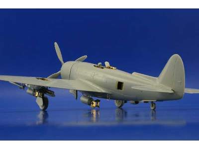 P-47N 1/48 - Academy - image 5