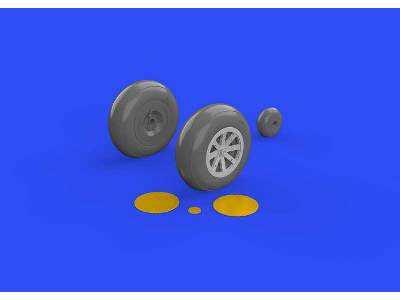 P-40B wheels 1/48 - Airfix - image 2