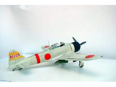 Mitsubishi A6M2b Model 21 Zero Fighter - image 2