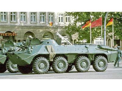 BTR-70 APC (late production series) - image 10