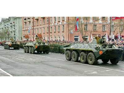 BTR-70 APC (late production series) - image 28