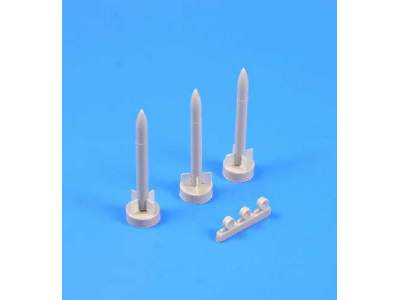 HVAR Rocket 5 inch (3 pcs) 1/32 - image 1