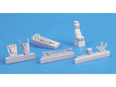 BAC Lightning F2A - interior set for Airfix kit - image 3