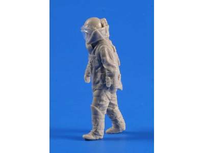 Bomb Disposal Technician - image 12