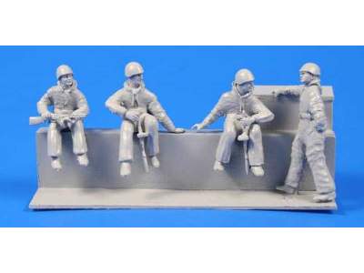 Soviet Tank Desant Troops WW II (4 figures) - image 3