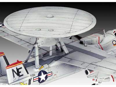 Grumman E-2C Hawkeye - image 4