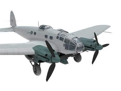 Heinkel He III H-6 - image 4