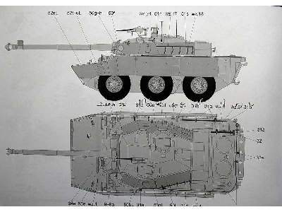 AMX-10RC Francuski współczesny ciężki pojazd zwiadowczy - image 12