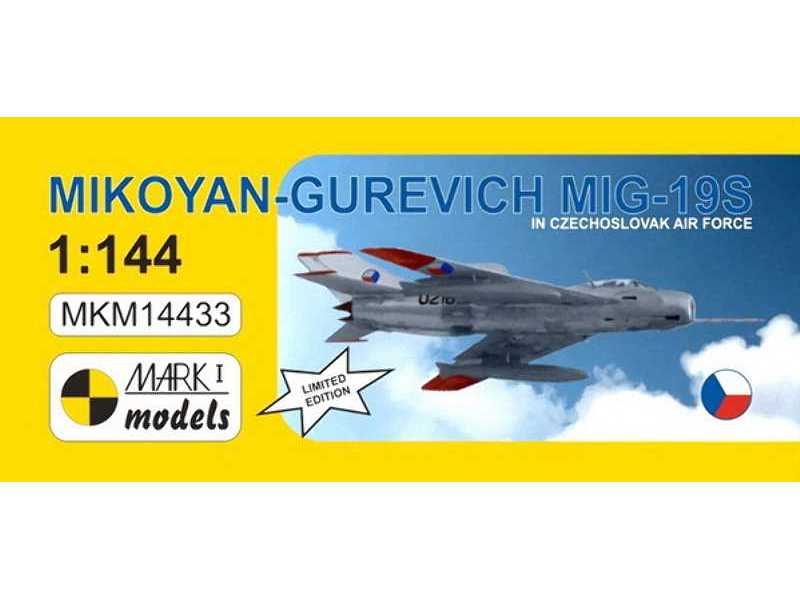 Mikoyan-Gurevich MIG-19S - image 1