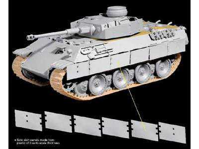 Bergepanther mit Aufgesetztem Pz.Kpfw.IV Turm Als Befeh - image 3