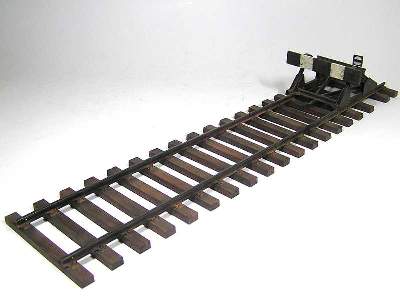 Railway Track w/Dead End - European Gauge - image 10