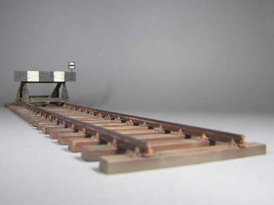 Railway Track w/Dead End - European Gauge - image 14