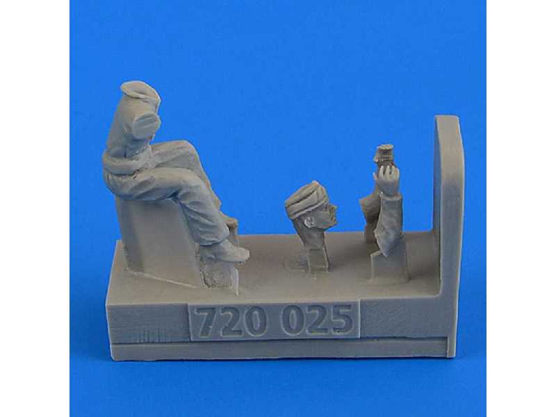 WWII RAF Motorcycle Driver - part 2 - Airfix - image 1