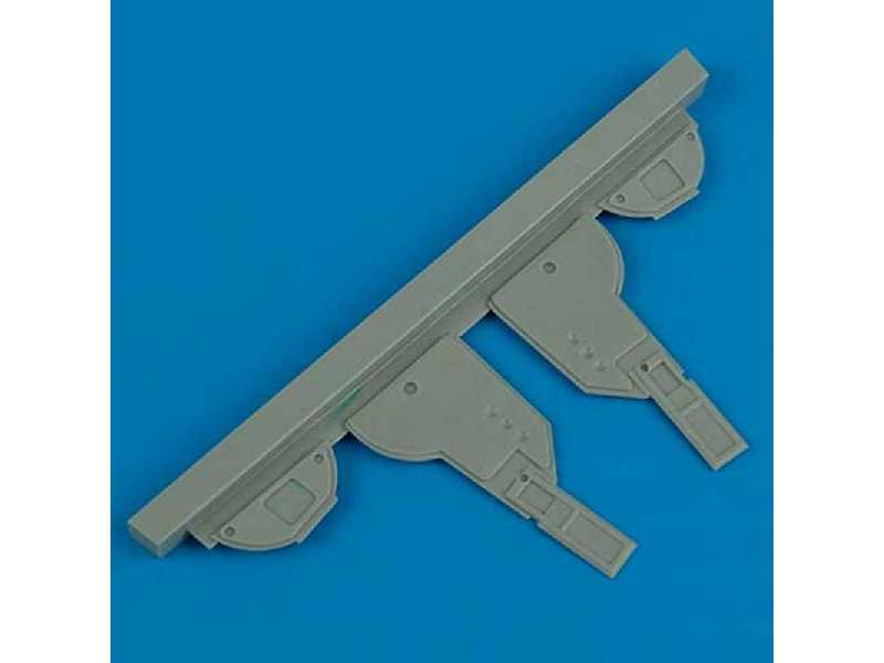 Kawasaki Ki 61-I undercarriage covers - Hasegawa - image 1 Kawasaki Ki 61-I undercarriage covers - Hasegawa - image 1