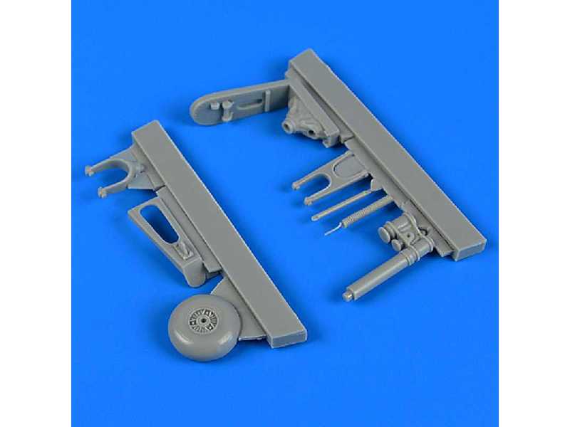 Fw 190F-8 tail wheel assembly - Revell - image 1
