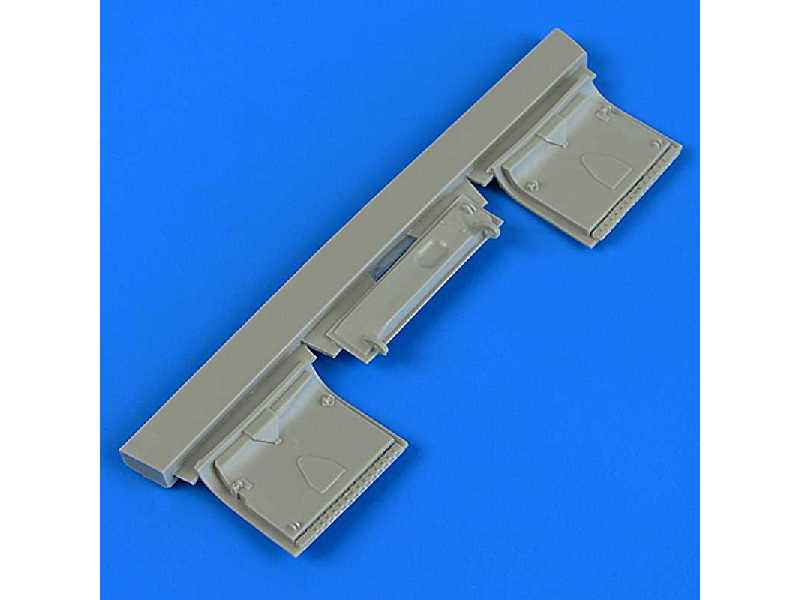 T-38 Talon undercarriage covers - Trumpeter - image 1 T-38 Talon undercarriage covers - Trumpeter - image 1