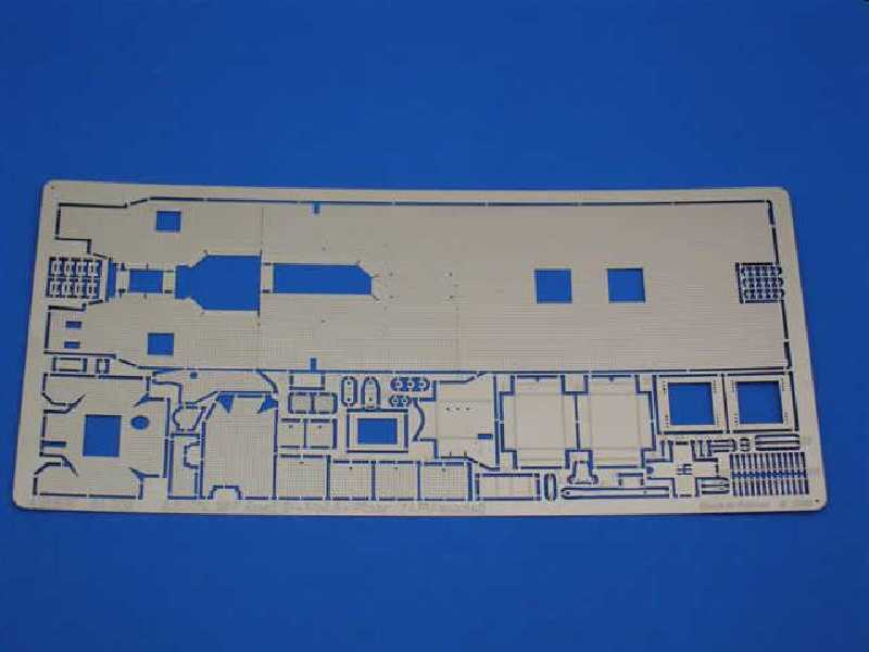 Sd. Kfz. 251/1 Ausf.D - photo-etched parts - floor - image 1