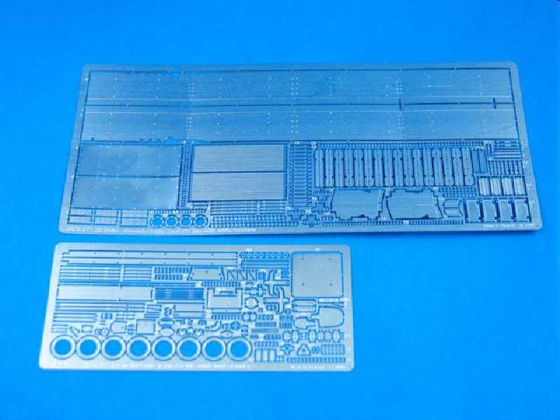 B1 bis tank version with wide fenders - photo-etched parts - image 1