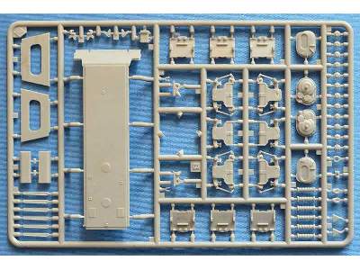 Long Range Centurion Mk.3/5 (w/external fuel tanks) - image 3