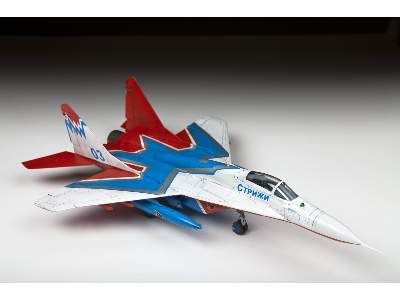 MiG-29 Swifts acrobatic team - image 2