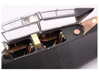 Me 262B-1 interior 1/32 - Revell - image 8