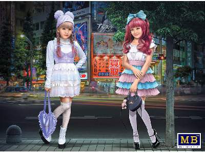 Kawaii fashion leaders - Minami and Mai - image 1