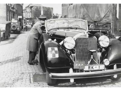 Mercedes-Benz 770K (W-150) Offener Tourenwagen - image 13