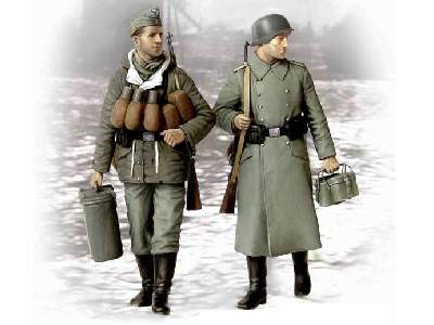 "Supplies, at last!" - German Soldiers - 1944-1945 - image 1