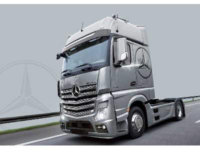 Mercedes Benz Actros MP4 Gigaspace - image 1