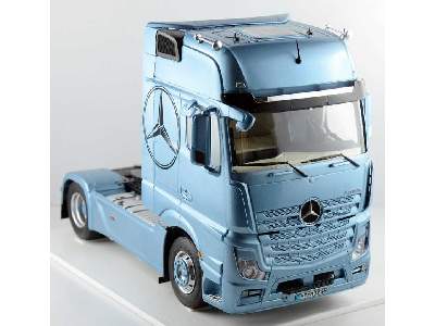 Mercedes Benz Actros MP4 Gigaspace - image 9