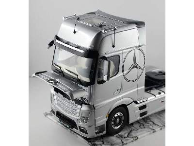 Mercedes Benz Actros MP4 Gigaspace - image 10