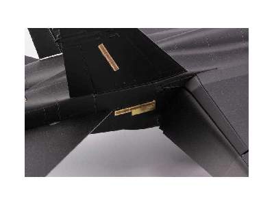 F/ A-18C 1/48 - Kinetic - image 3