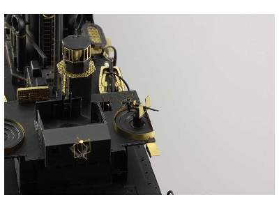 HMCS SNOWBERRY 1/144 - Revell - image 4