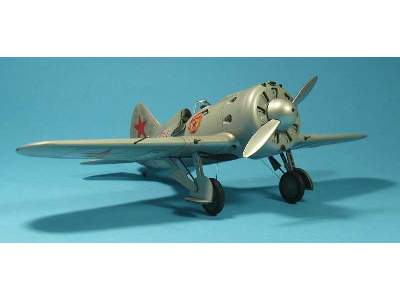 I-16 type 24 - WWII Soviet Fighter  - image 15