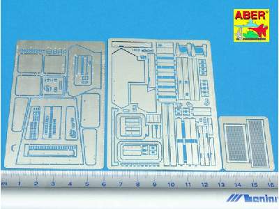 Engine upper deck for Heavy Armoured Car Sd.Kfz. 234  - image 1