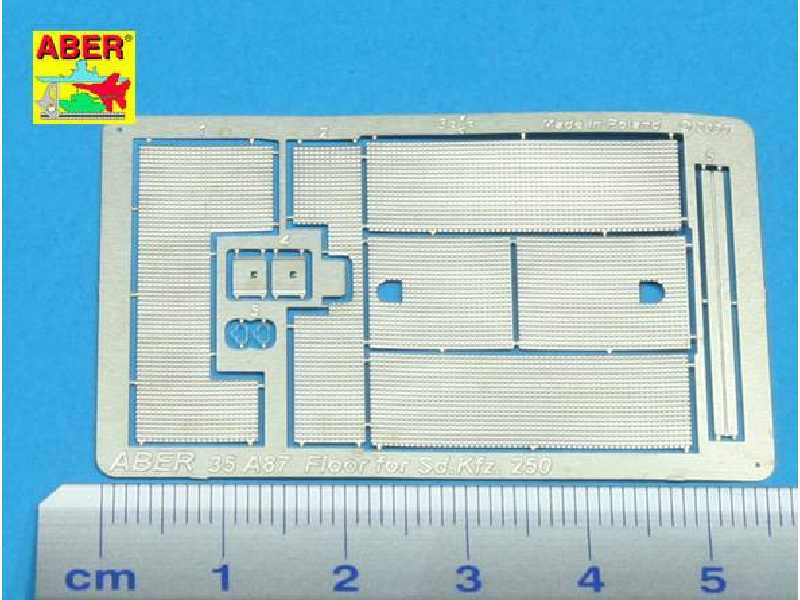 Floor for Sd.Kfz. 250  - image 1