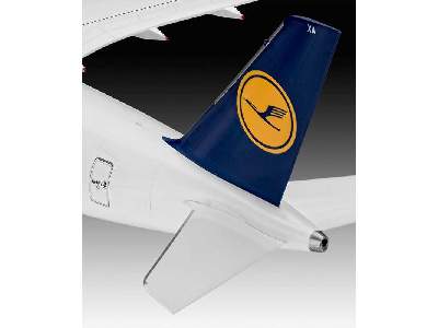 Airbus A350-900 Lufthansa - image 3