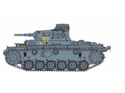 Pz.Kpfw.III Ausf.E/F (2 in 1) +  German Winter's Onset figures - image 1