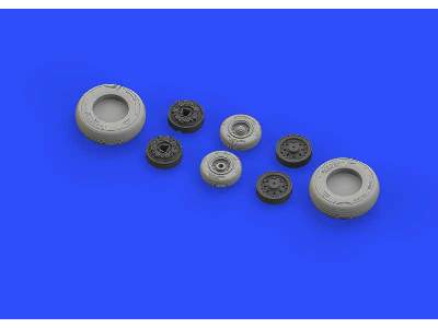 F-14A wheels early 1/48 - Tamiya - image 4