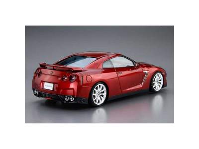 Nissan R35 Gt-r Pure Edition '14 - image 2