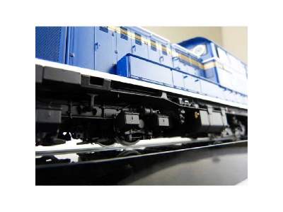 Diesel Locomotive Dd51 Limited Express Hokut - image 7