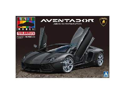 Lamborghini Aventador Lp700-4 Matte Black - image 1