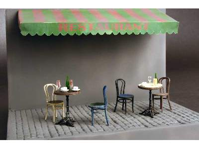 Café Furniture & Crockery - image 12